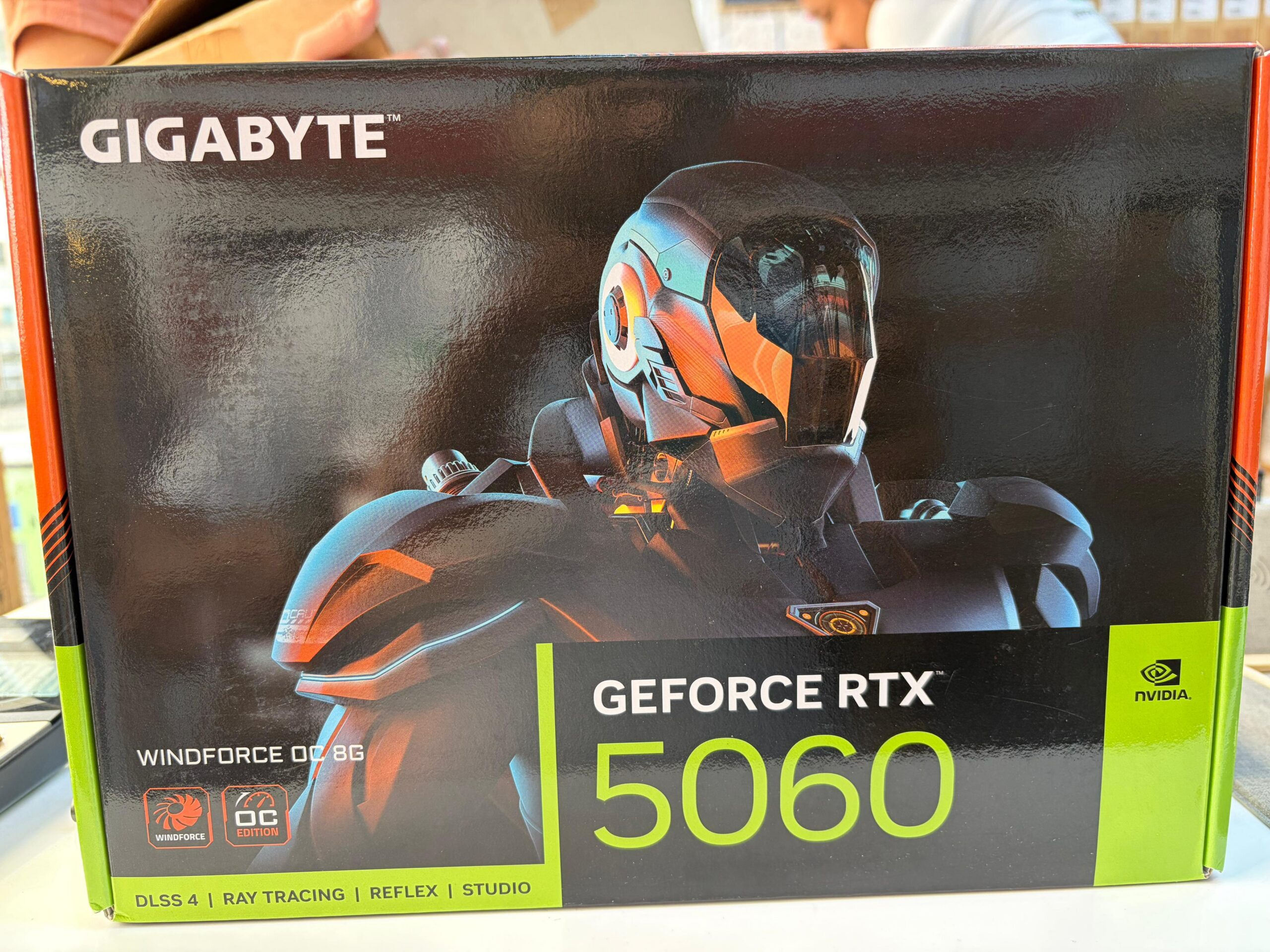 Carte graphique GPU Gigabyte Sff RTX 5060 08Go Benin|Cotonou Carte graphique GPU Gigabyte Sff RTX 5060 08Go Benin|Cotonou