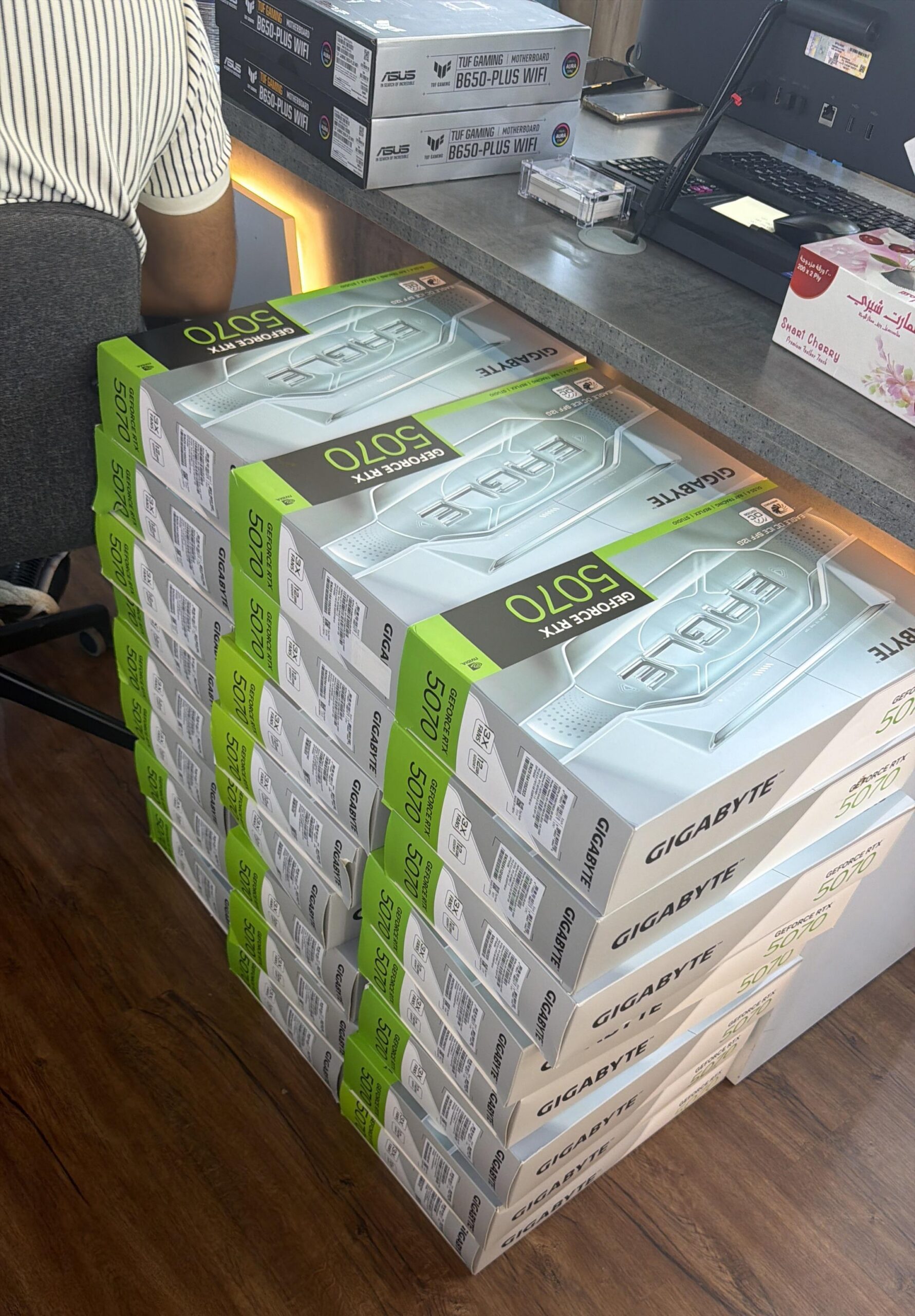 Carte graphique GPU Gigabyte eagle Sff RTX 12Go Benin|Cotonou Carte graphique GPU Gigabyte eagle Sff RTX 12Go Benin|Cotonou