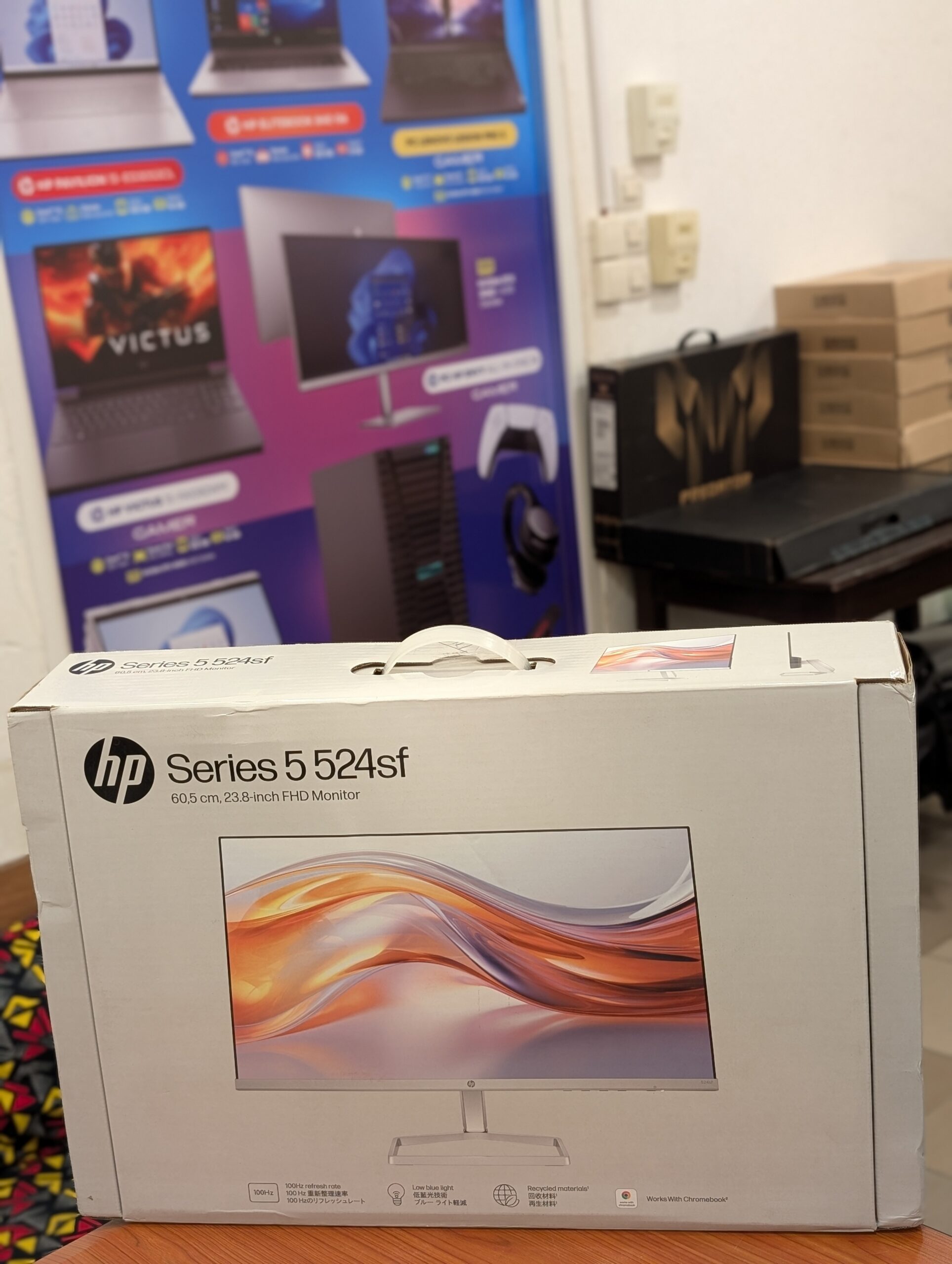 Moniteur d'Ecran HP 524sf 24 pouces Benin|Cotonou Moniteur d'Ecran HP 524sf 24 pouces Benin|Cotonou