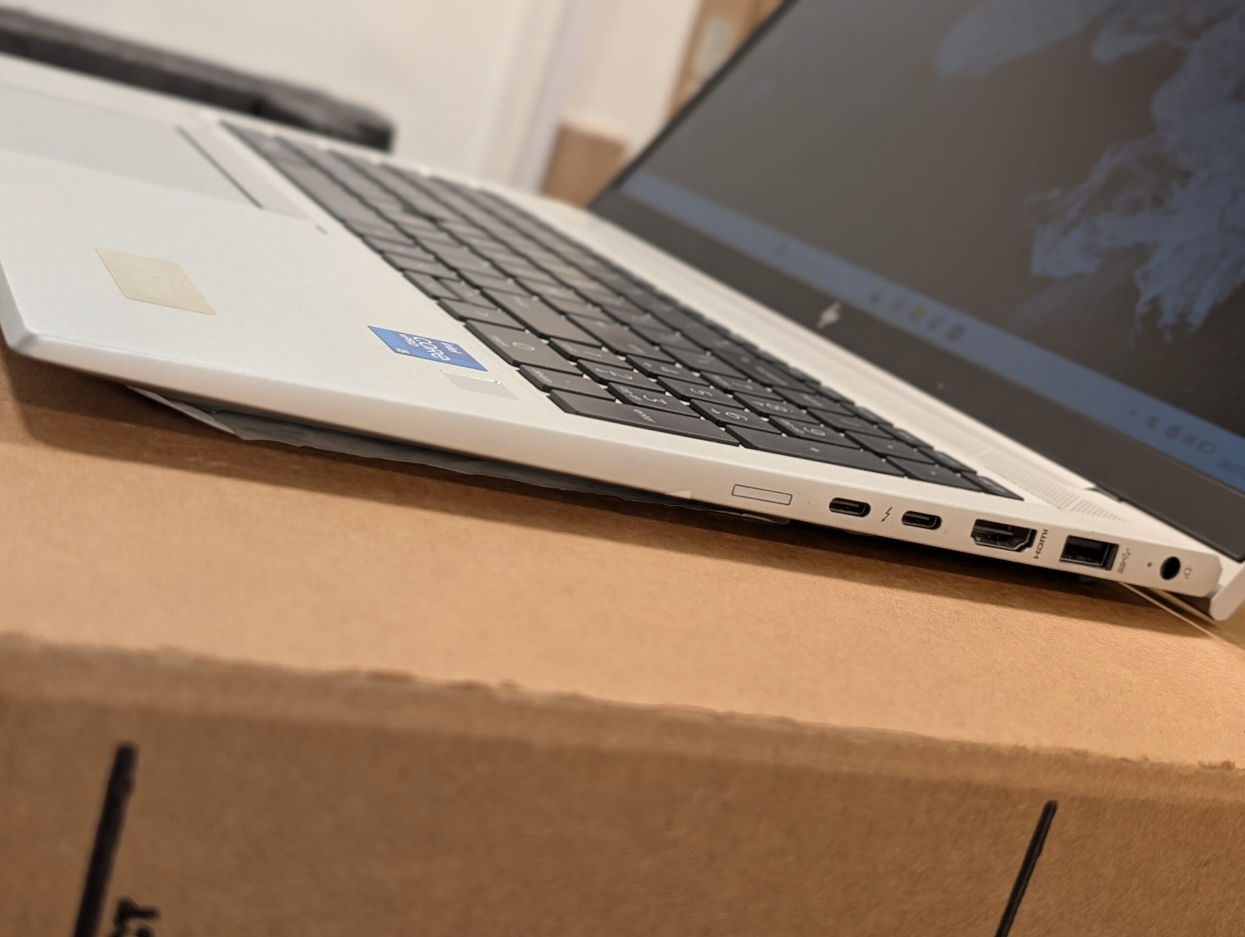 PXL_20260728_231245656.PORTRAIT PC HP Elitebook 850 G8 Core i5 11th Gen Benin|Cotonou
