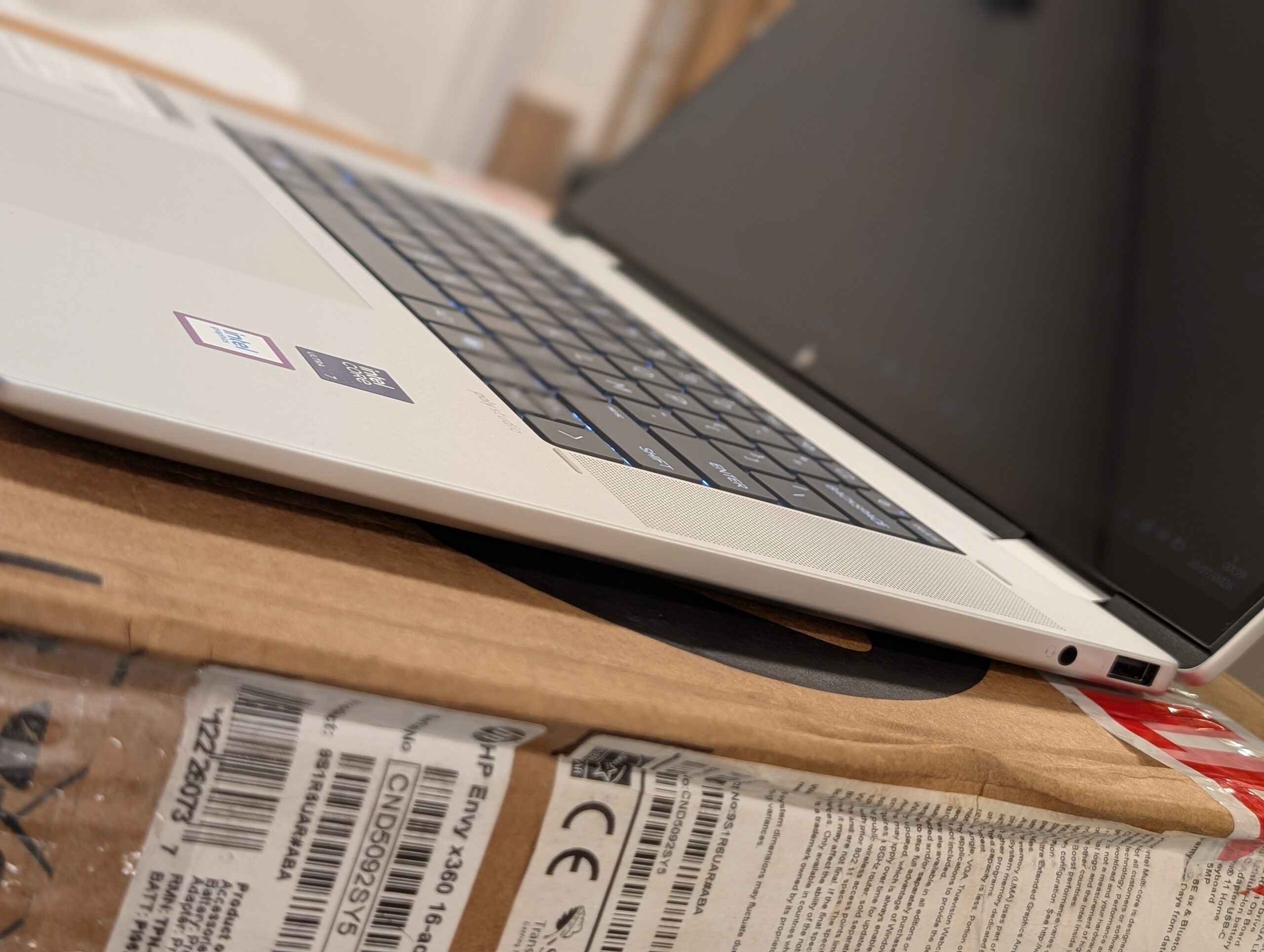 PC HP Envy x360 16-ac0023dx Core Ultra 7 155U Benin|Cotonou PC HP Envy x360 16-ac0023dx Core Ultra 7 155U Benin|Cotonou