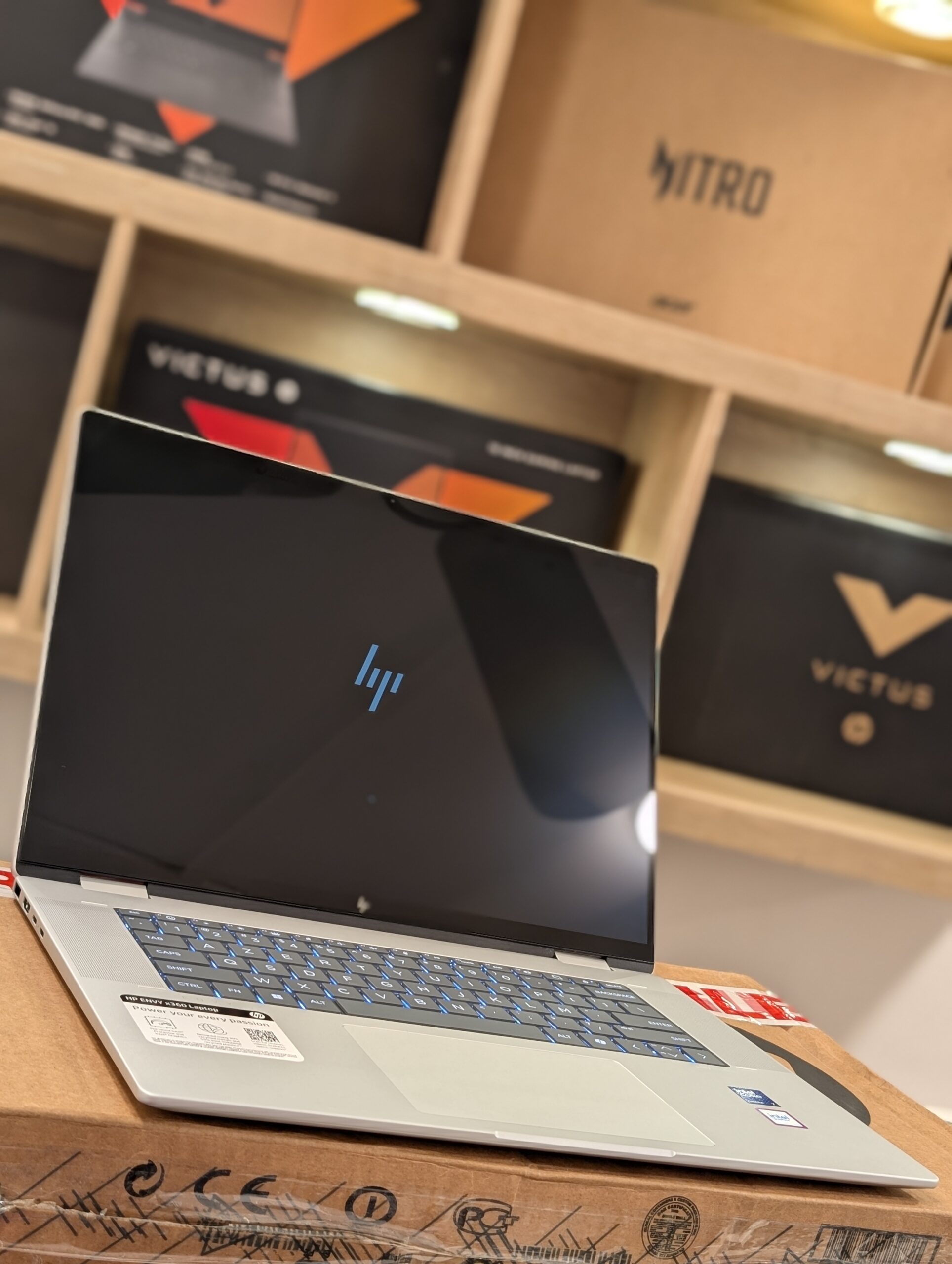 PC HP Envy x360 16-ac0023dx Core Ultra 7 155U Benin|Cotonou PC HP Envy x360 16-ac0023dx Core Ultra 7 155U Benin|Cotonou