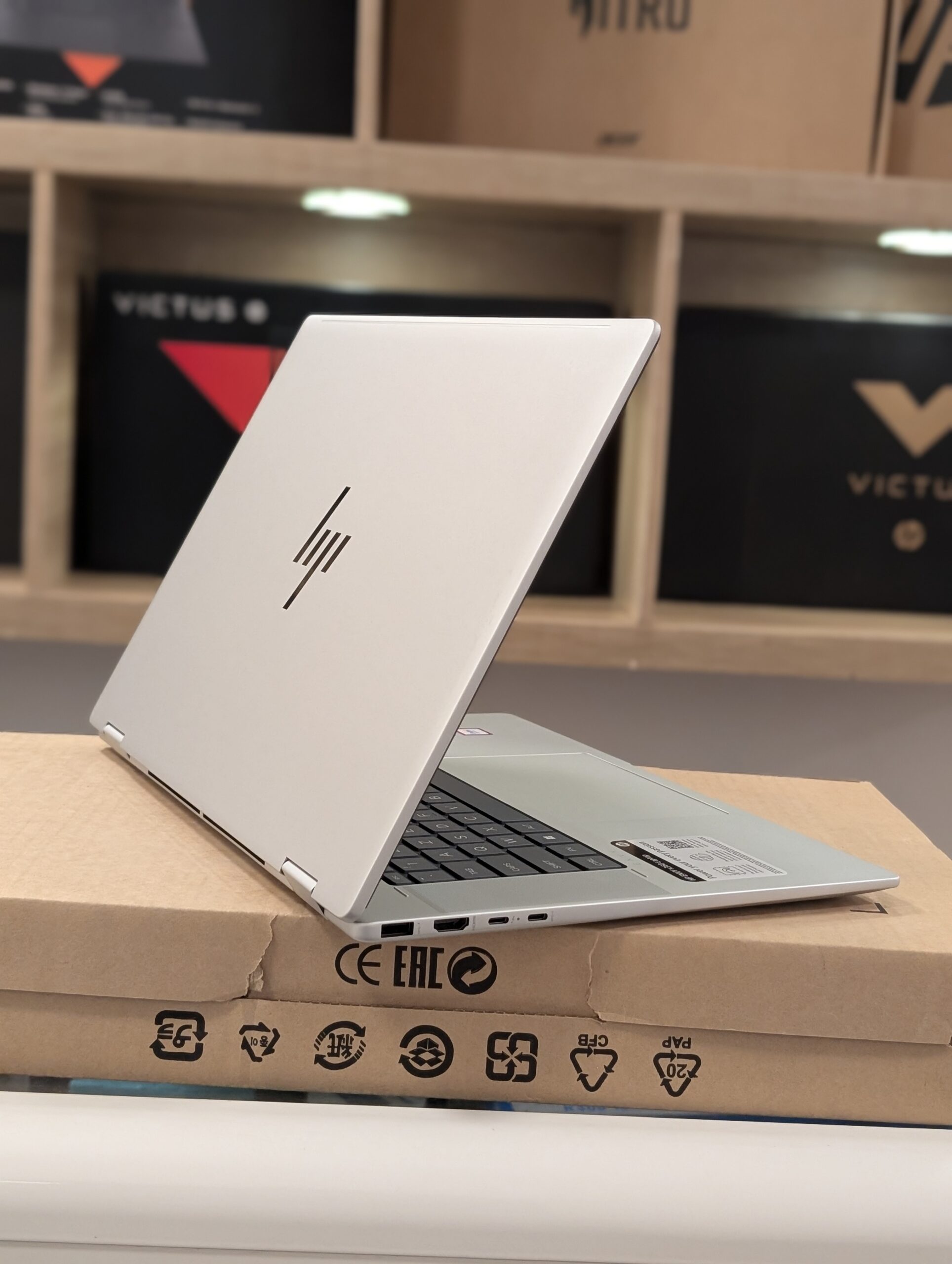 PC HP Envy x360 16-ac0023dx Core Ultra 7 155U Benin|Cotonou PC HP Envy x360 16-ac0023dx Core Ultra 7 155U Benin|Cotonou