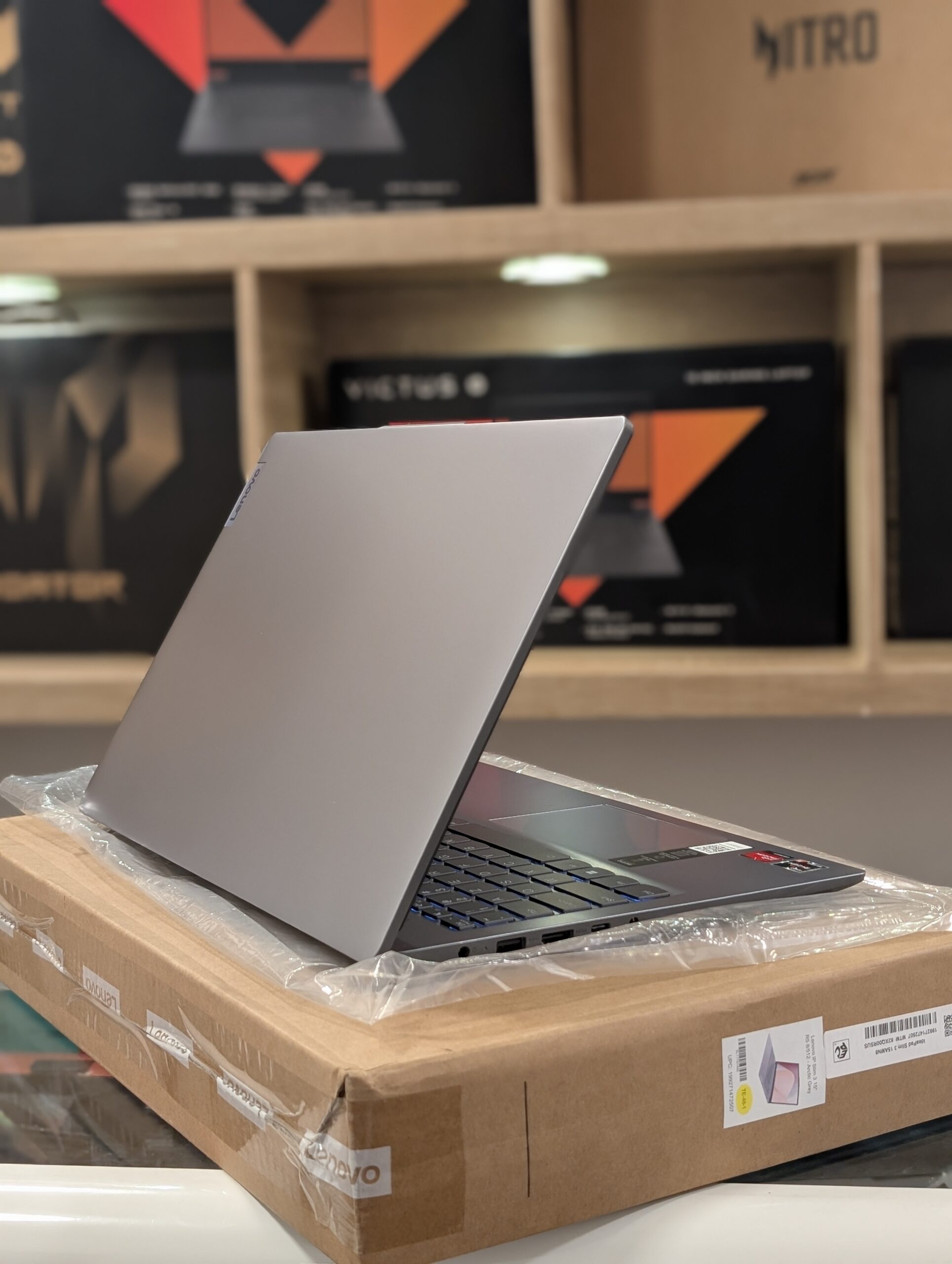 Lenovo IdeaPad Slim 3 Ryzen 5 4600H 02GB Bénin|Cotonou Lenovo IdeaPad Slim 3 Ryzen 5 4600H 02GB Bénin|Cotonou