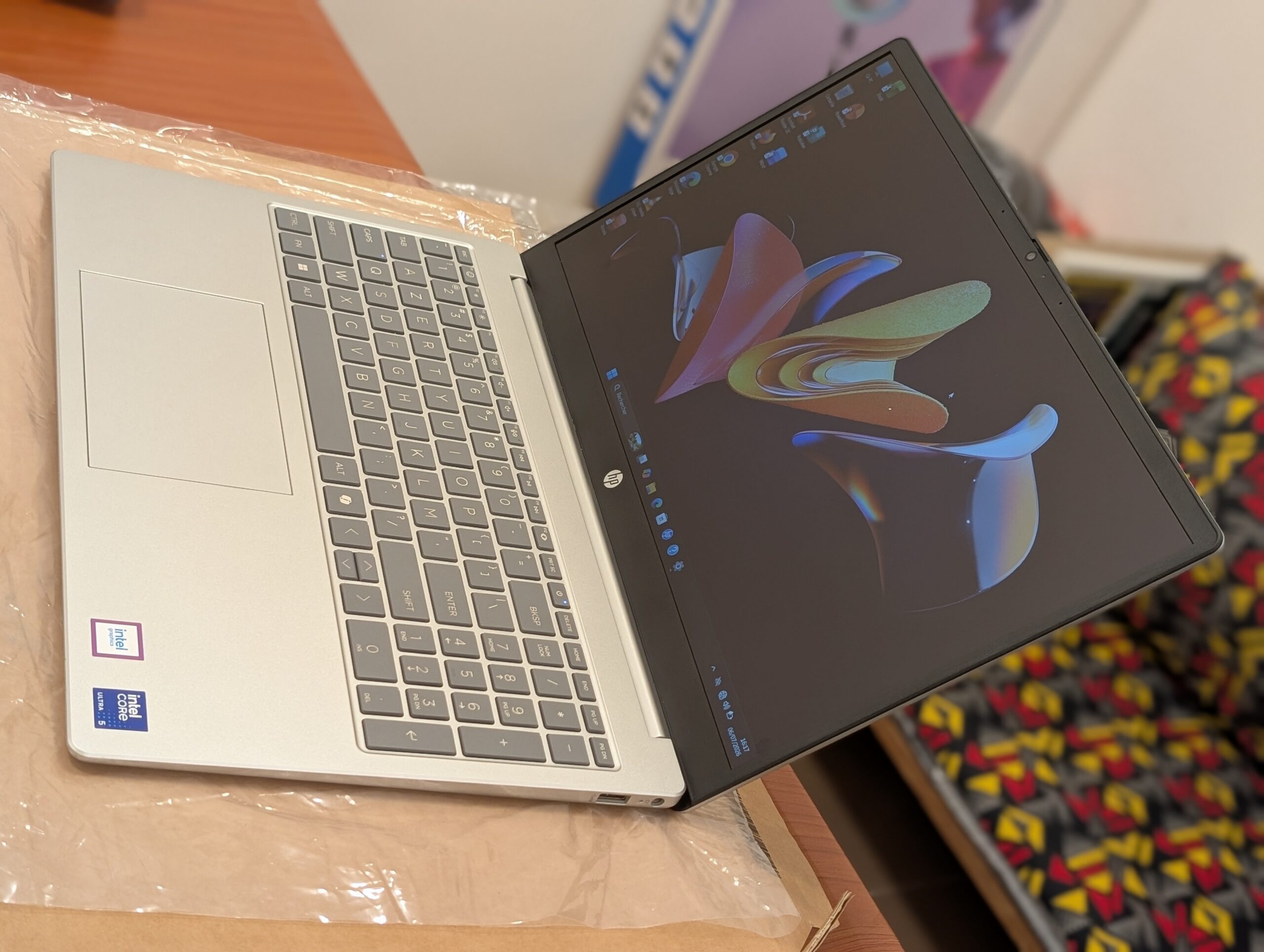 PC HP ProBook 460 G11 Core Ultra 5 125U Bénin|Cotonou PC HP ProBook 460 G11 Core Ultra 5 125U Bénin|Cotonou