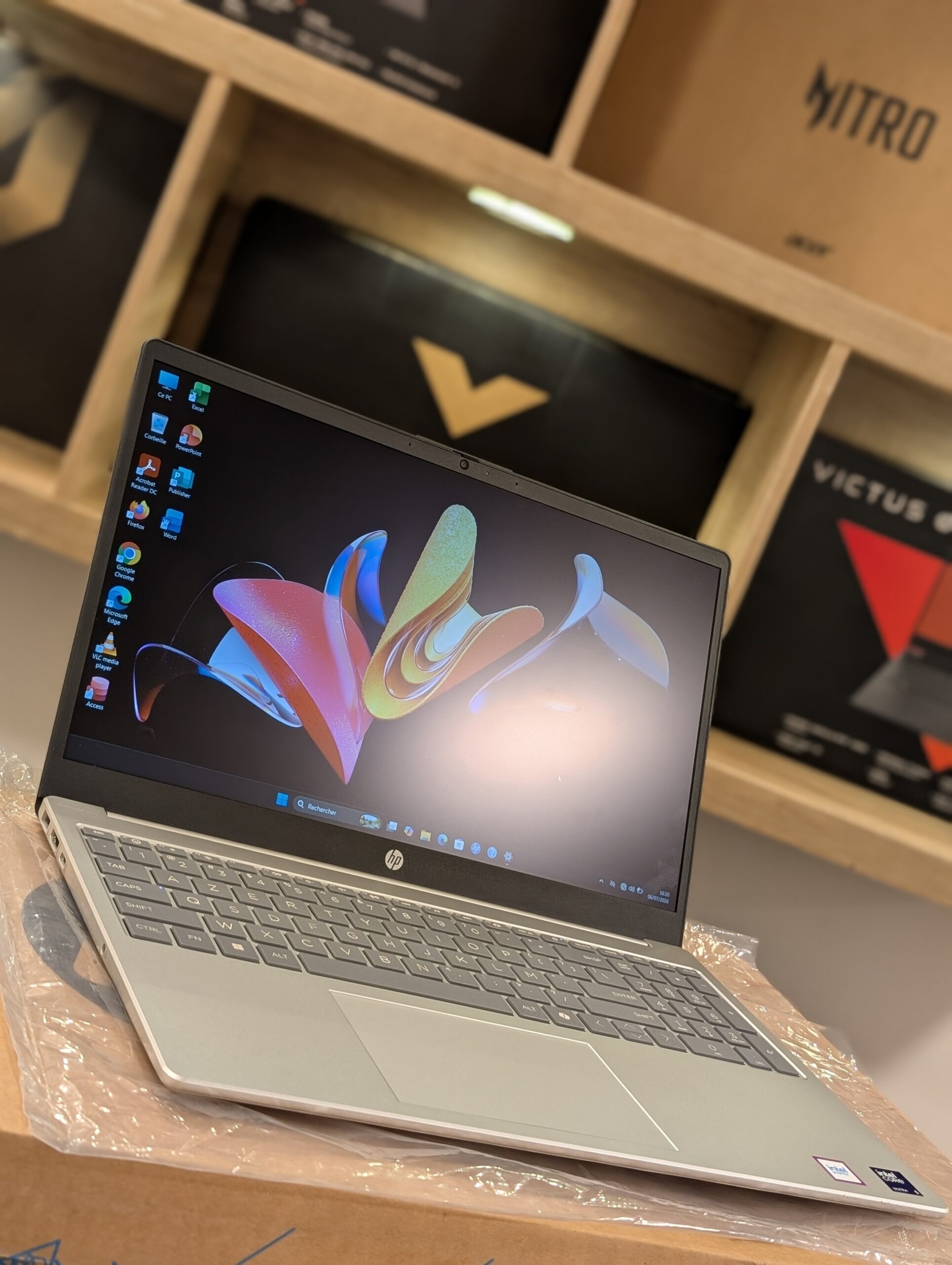 PC HP ProBook 460 G11 Core Ultra 5 125U Bénin|Cotonou PC HP ProBook 460 G11 Core Ultra 5 125U Bénin|Cotonou