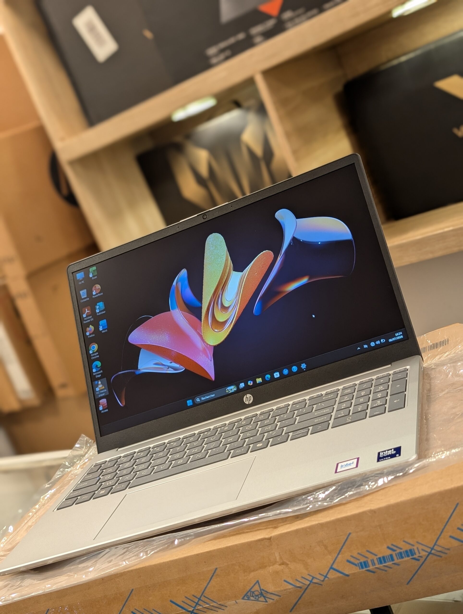 PC HP ProBook 460 G11 Core Ultra 5 125U Bénin|Cotonou PC HP ProBook 460 G11 Core Ultra 5 125U Bénin|Cotonou