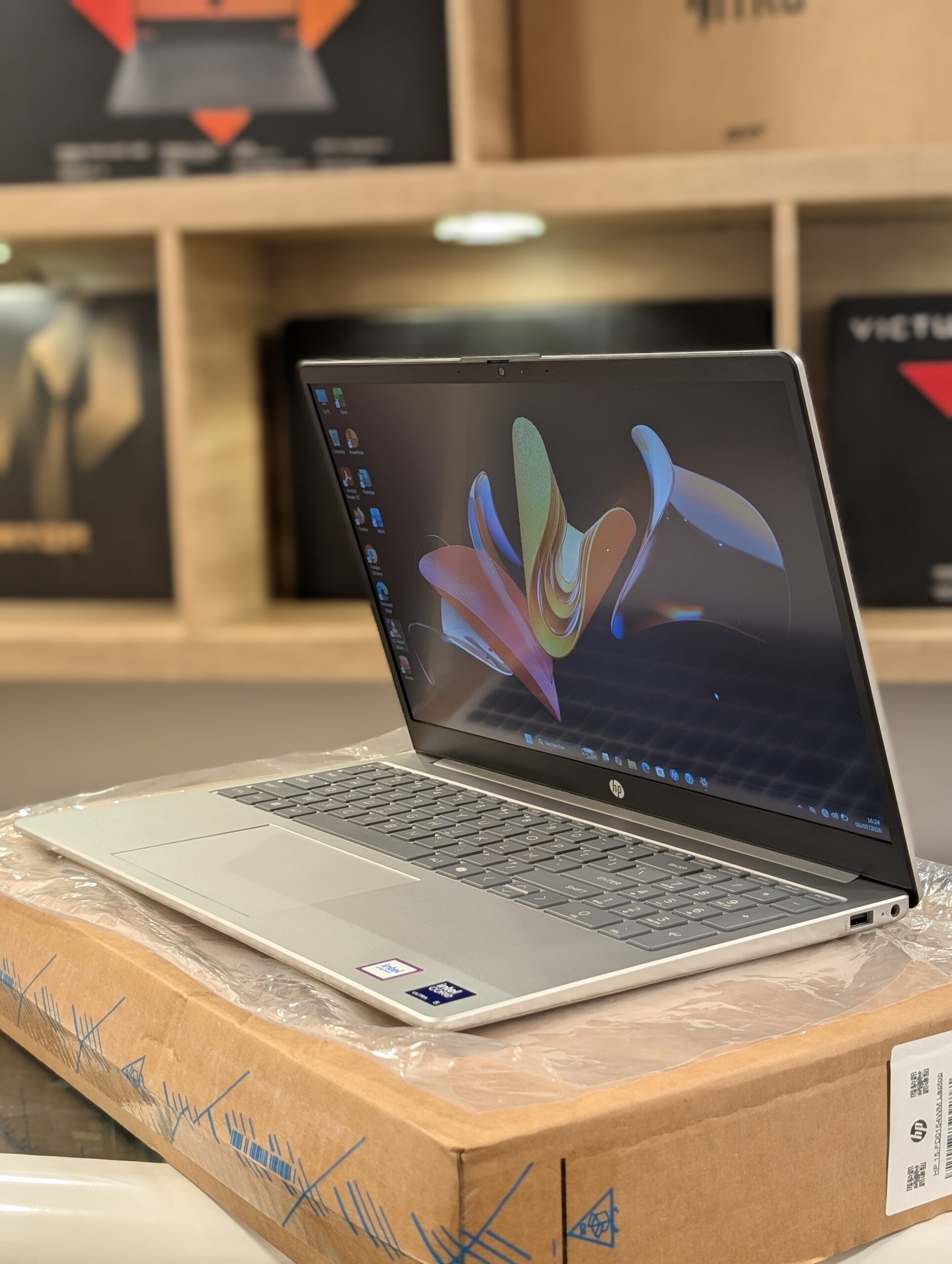 PC HP ProBook 460 G11 Core Ultra 5 125U Bénin|Cotonou PC HP ProBook 460 G11 Core Ultra 5 125U Bénin|Cotonou